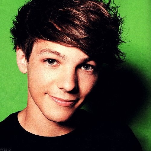 louis-tomlinson-1324442396